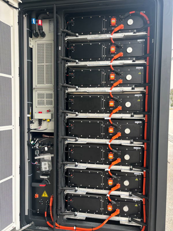 385kwh ονομαστική χωρητικότητα εξωτερικό σύστημα αποθήκευσης ενέργειας με μέθοδο ψύξης υγρού