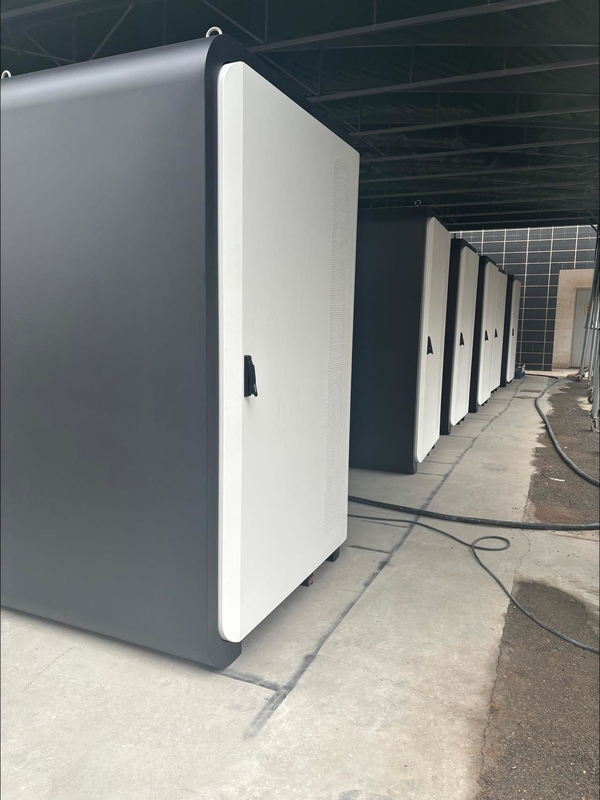 385kwh ονομαστική χωρητικότητα εξωτερικό σύστημα αποθήκευσης ενέργειας με μέθοδο ψύξης υγρού